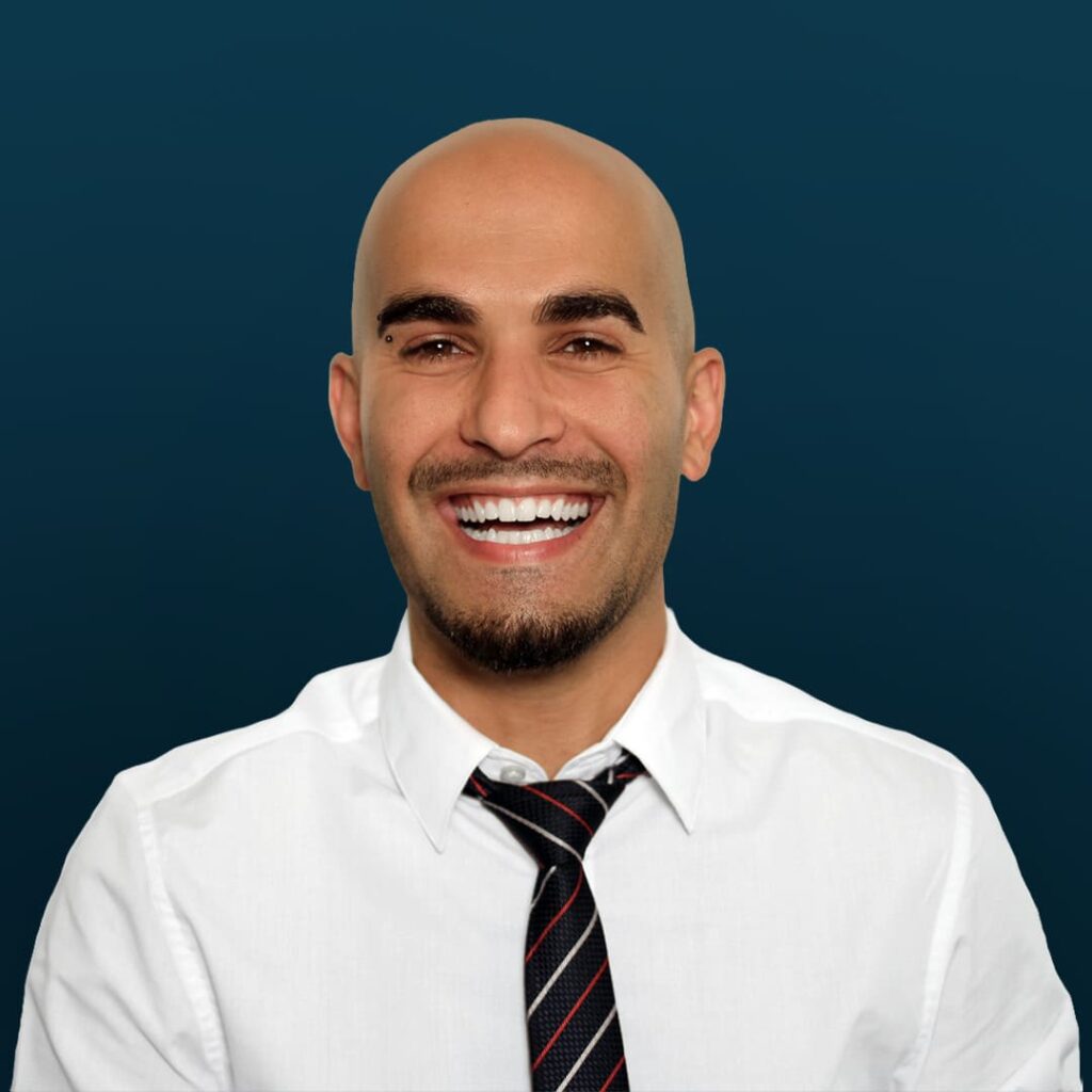 dr-sako-karakozian-dentist-headshot