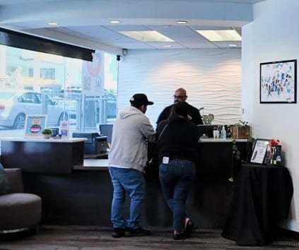 esthetic-dentistry-office-lobby