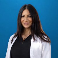 headshot dr madonna zaki